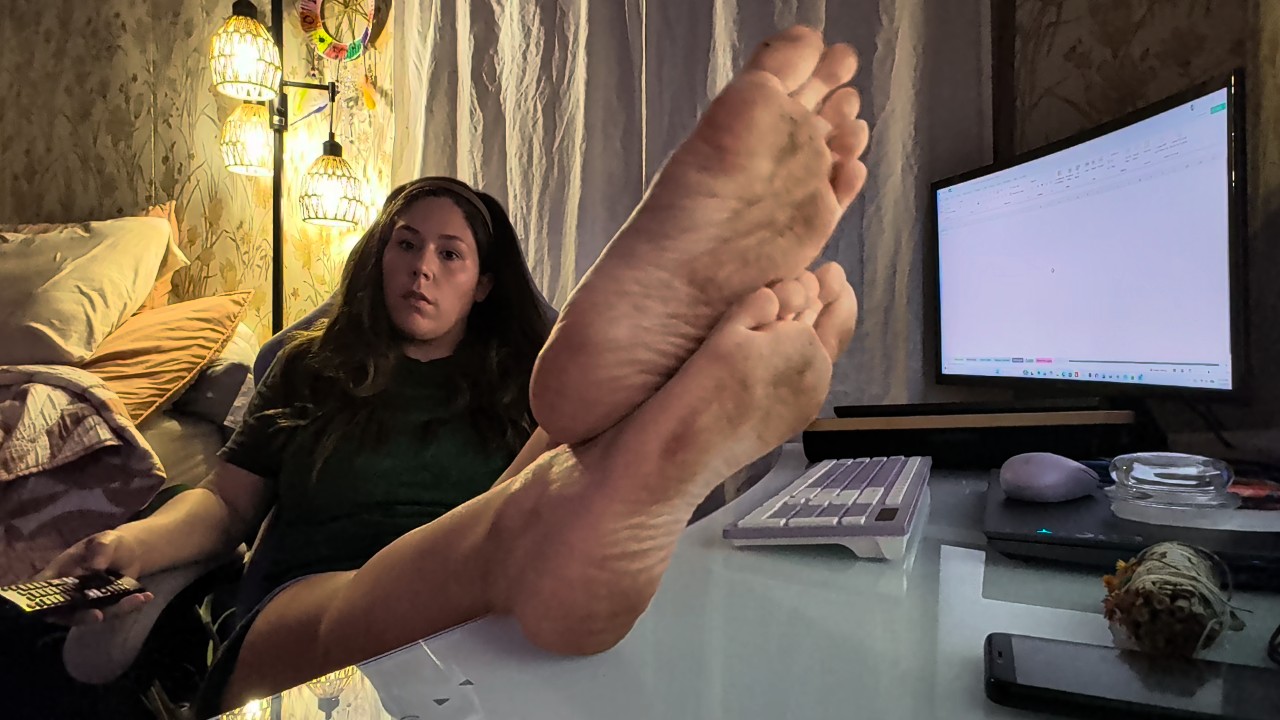 Enjoy My Dirty Feet